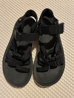 Teva Black Strappy Outdoor Sandals, Size 7